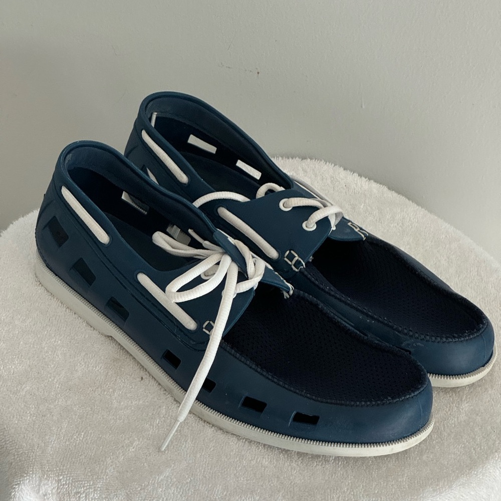 Perry Ellis Men’s Navy Mesh and Rubber Loafers